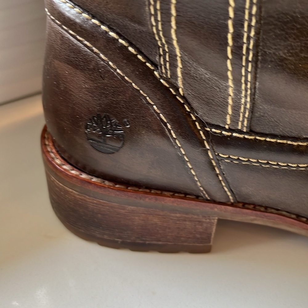 Timberland brown leather riding boots.. Sz 9